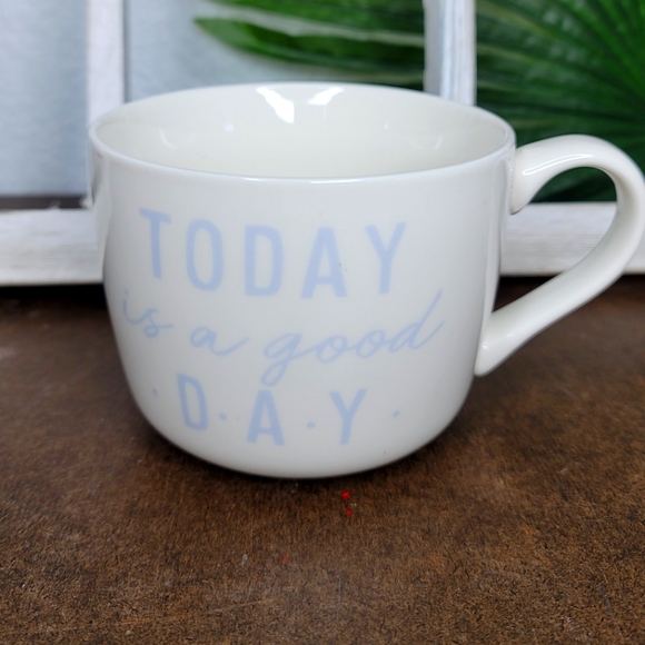 Mug - Picture 1 of 4